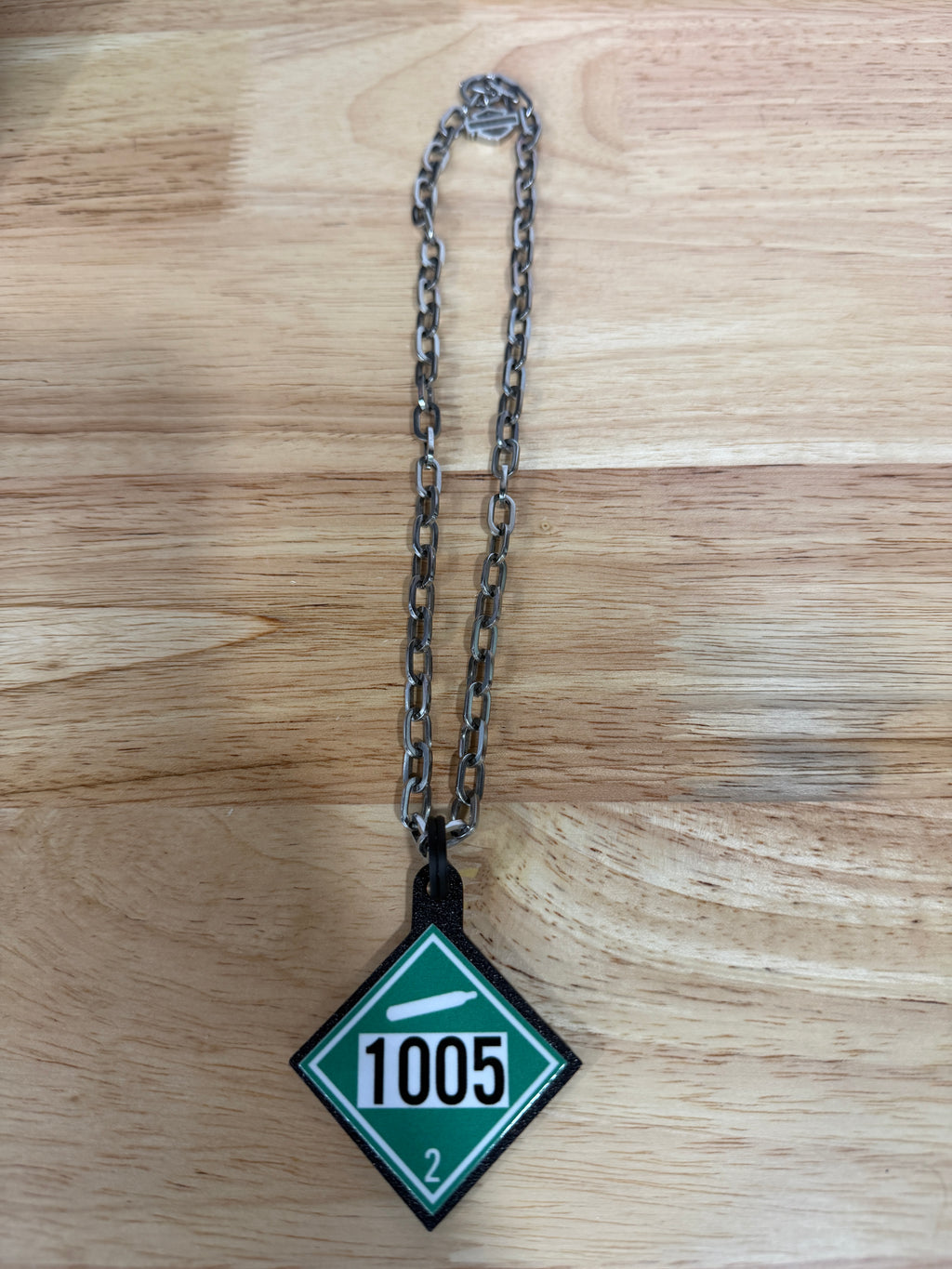 FUEL SLINGERS 1005 PENDENT