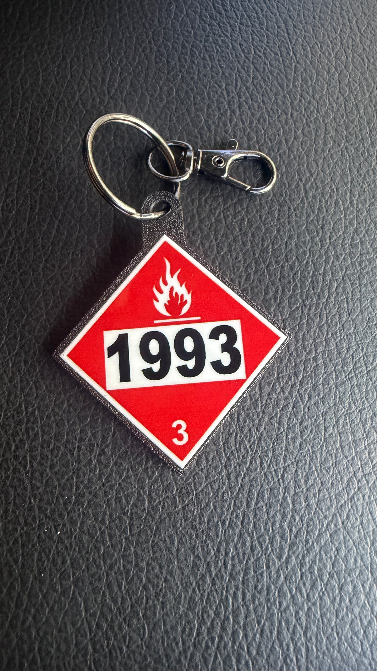FUEL SLINGERS KEYCHAIN ♦️1993